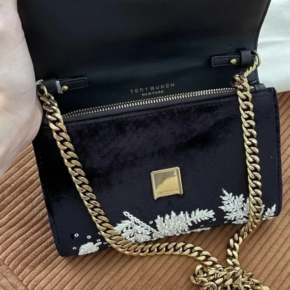 Stunning new Tory Burch beaded velvet Willa bag adjustablee strap - Picture 4 of 13